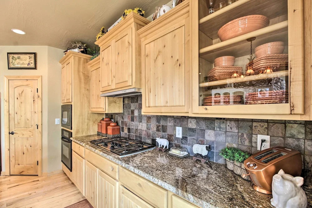 Torreon 'crow's Nest' Mountain Home w/ Views!