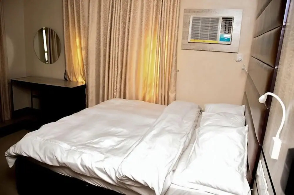 Kelin Court Hotel