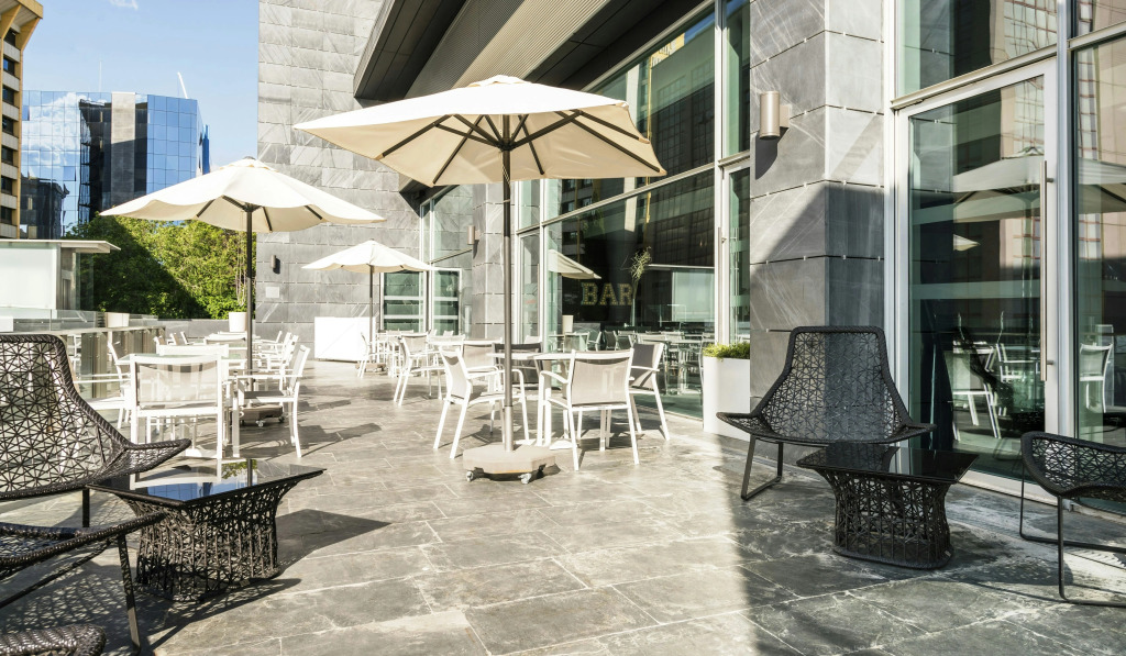 Отель ILUNION Atrium