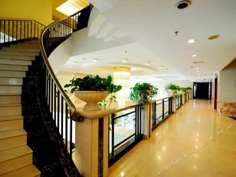 Jin Jiang Flower Hotel