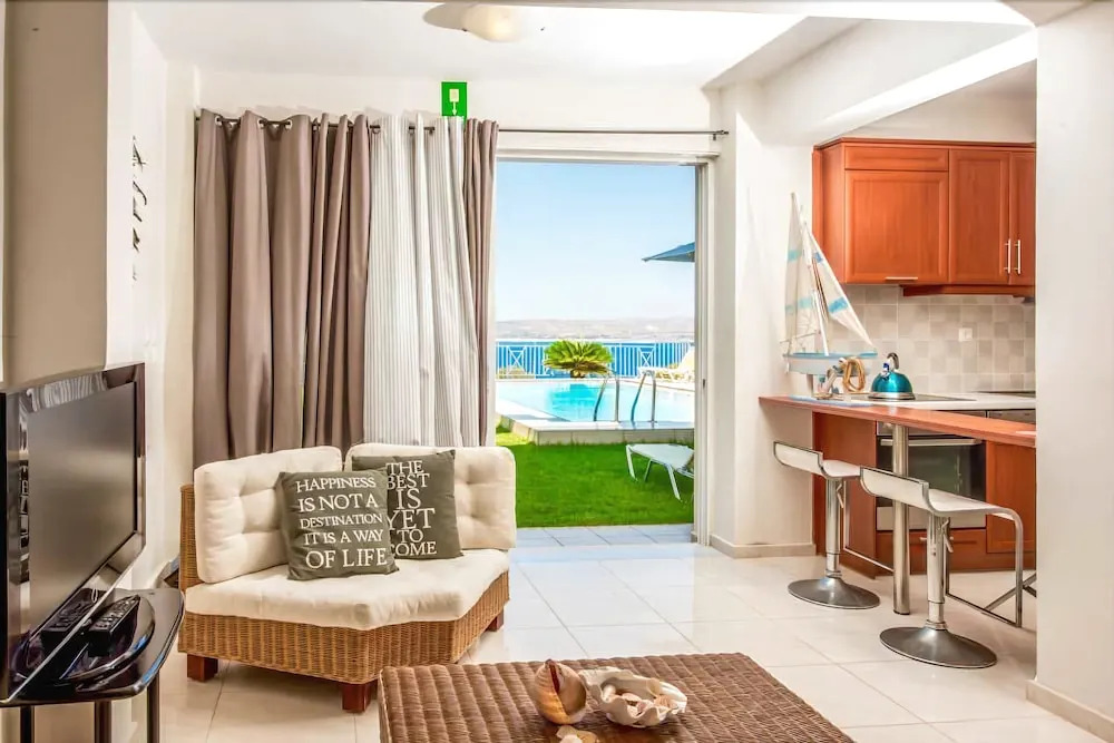 Villa Minos Plaka