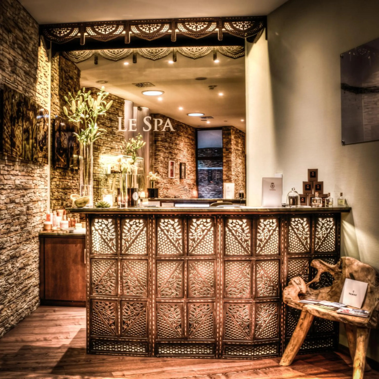 Le Baron Tavernier Hôtel Restaurants Spa