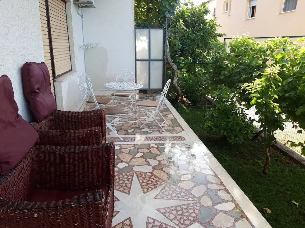 Kastel Stafilic Comfortable Apartments