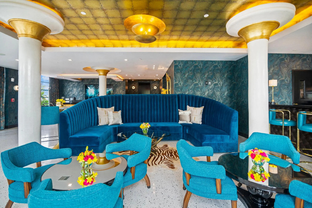 Venezia Hotel By At Mine Hospitality