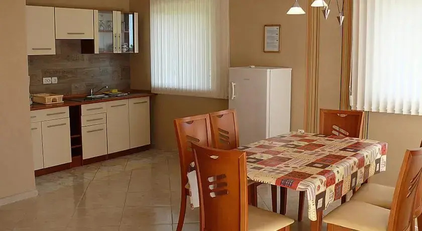 Aquarelle Hotel