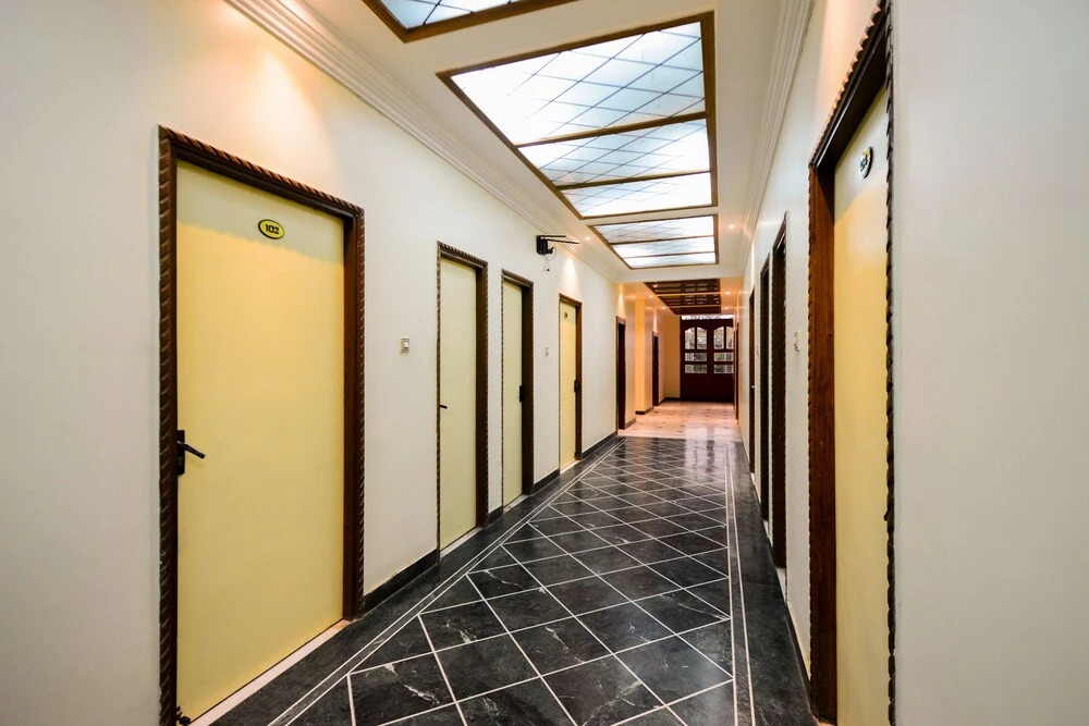 Capital O 7200 Hotel YKS