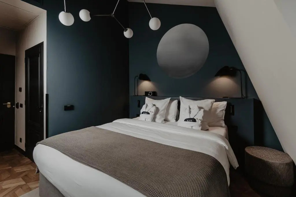 The Nox Hotel