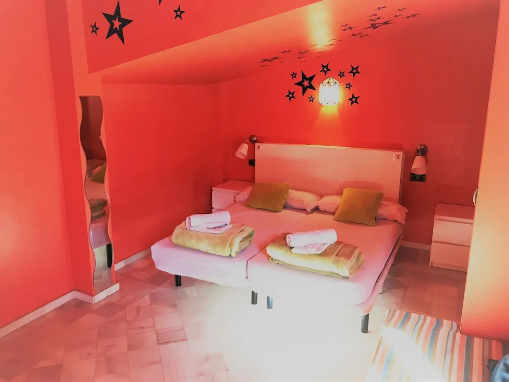 White Nest Hostel