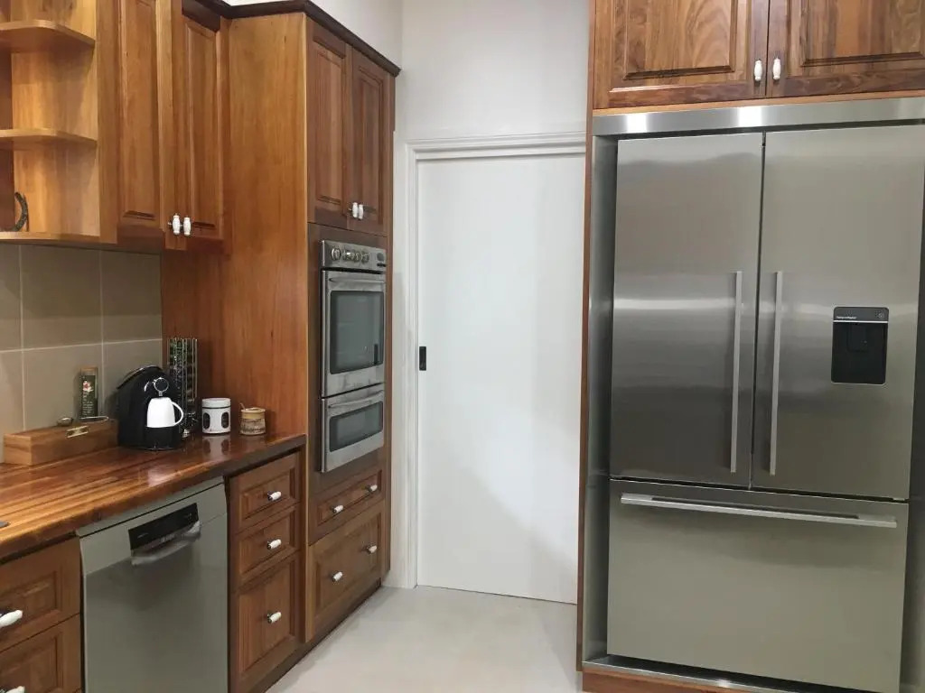 Noahs Stanley Luxury Bed and Breakfast