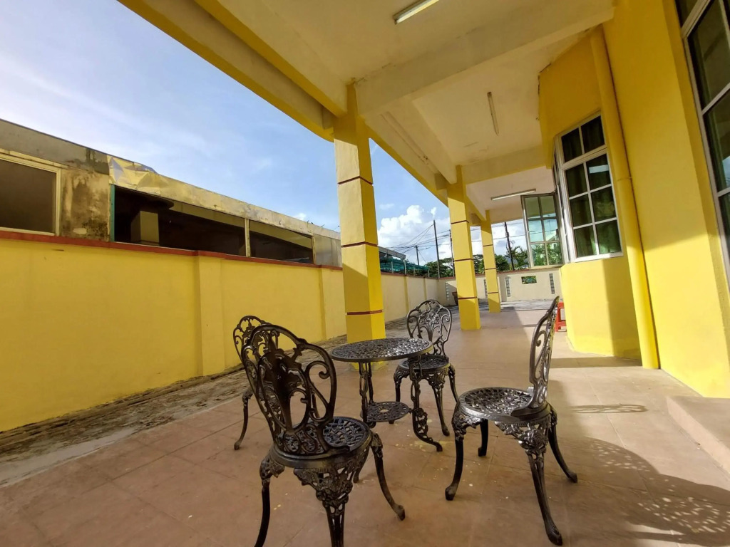 AL Indara Bunglow Homestay Taiping
