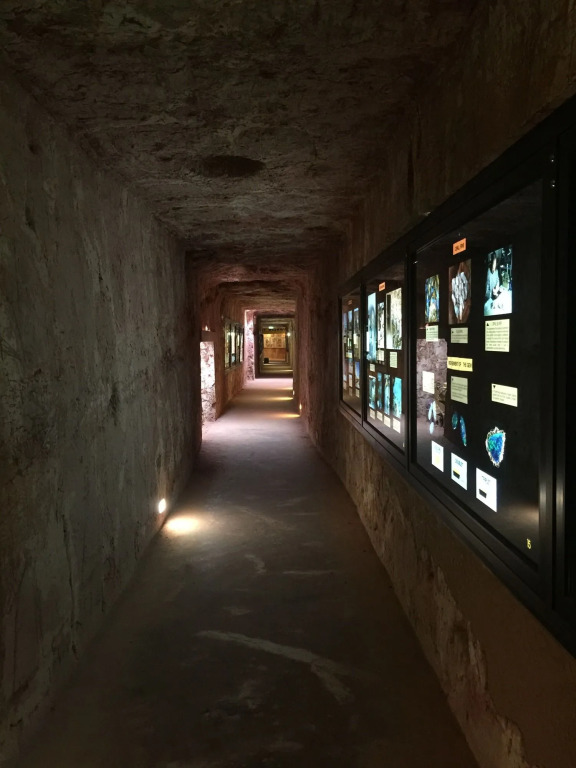 Desert Cave Hotel