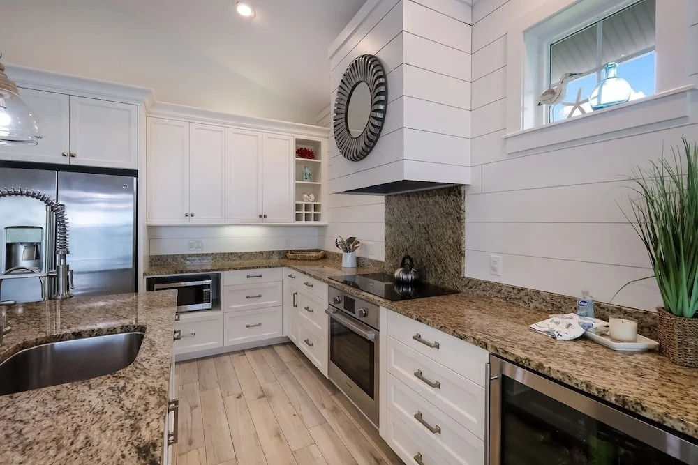 Jersey Girl 5 Bedroom Home by RedAwning