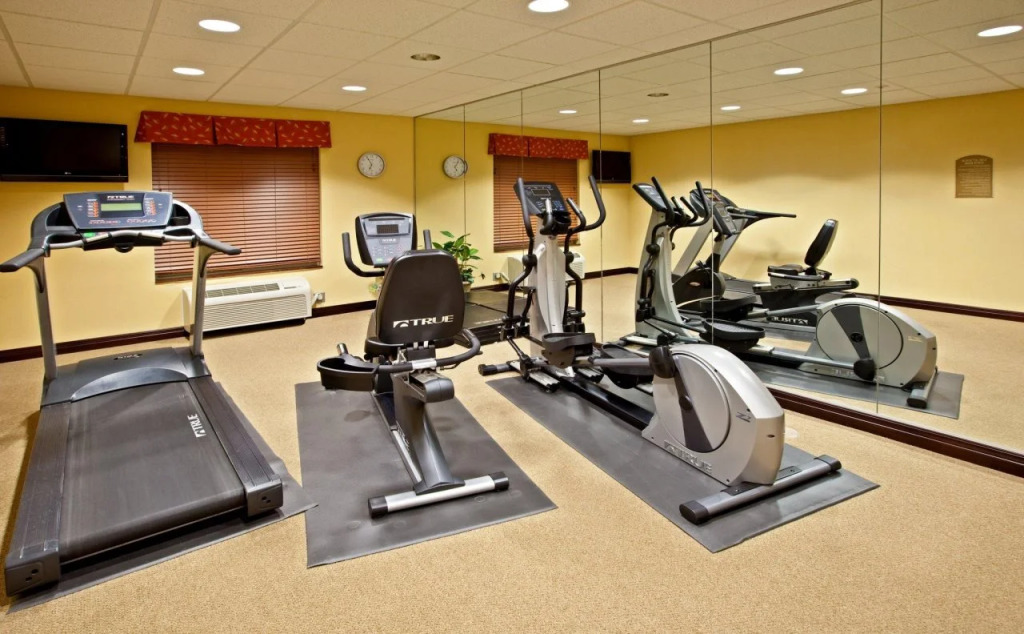 Holiday Inn Express and Suites Jasper