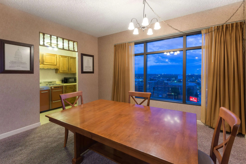 Ramada by Wyndham Topeka Downtown Hotel & Convention Center
