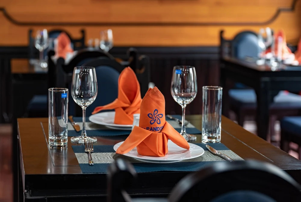 La Pandora Boutique Cruises