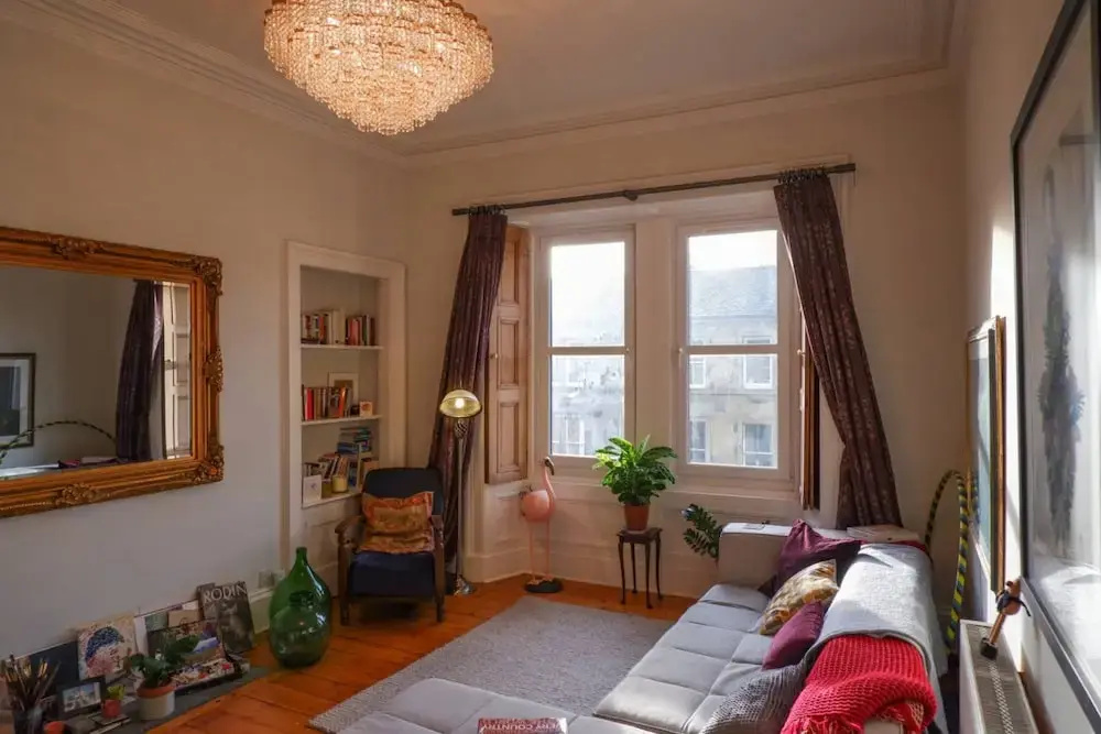 Luxury Central Georgian Apartment With Castle Views