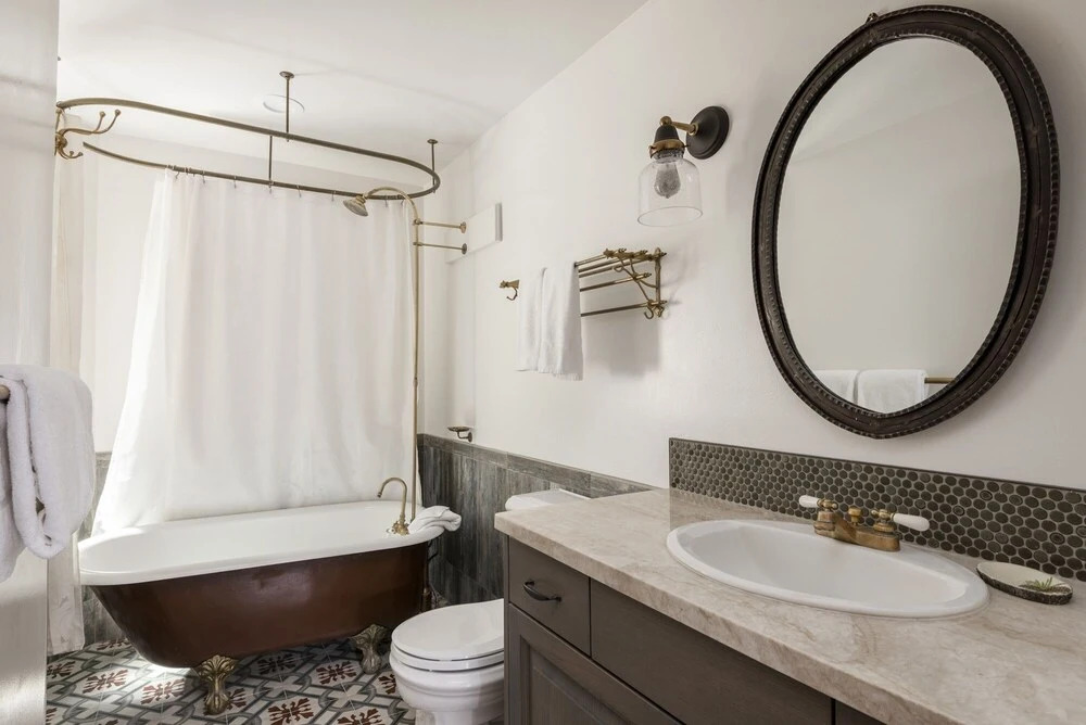 Motherlode A 4 Bedroom Condo by RedAwning
