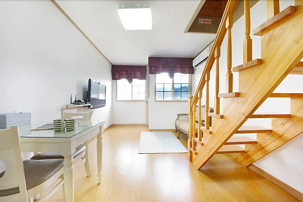 Gyeongpo Starry Love Song House Pension