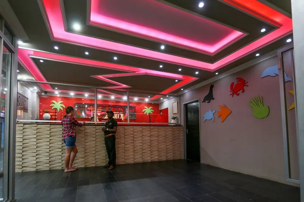 Metro Hotel Marine Parade