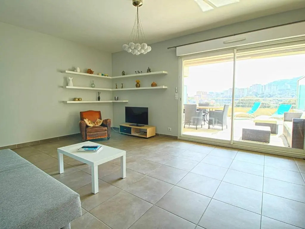 Appartement Ajaccio, 2 pièces, 4 personnes - FR-1-61-563