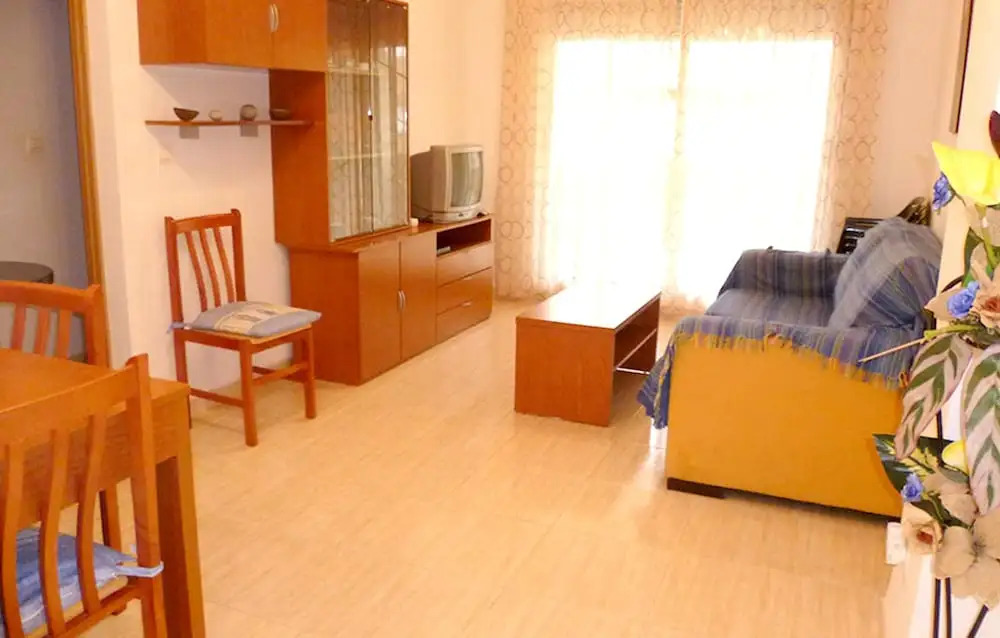 Apartment With 2 Bedrooms in Oropesa, With Shared Pool, Furnished Terrace and Wifi Near the Beach
