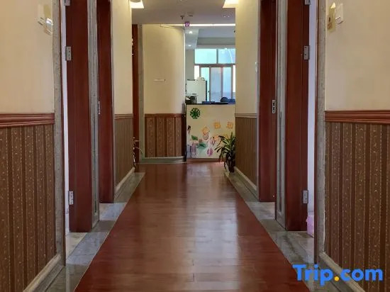 Dongguan Jufu Hotel (Changping Xianglong World Shop)