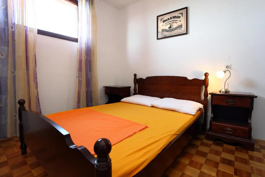 Three-Bedroom Spacious Modern Apartment SS