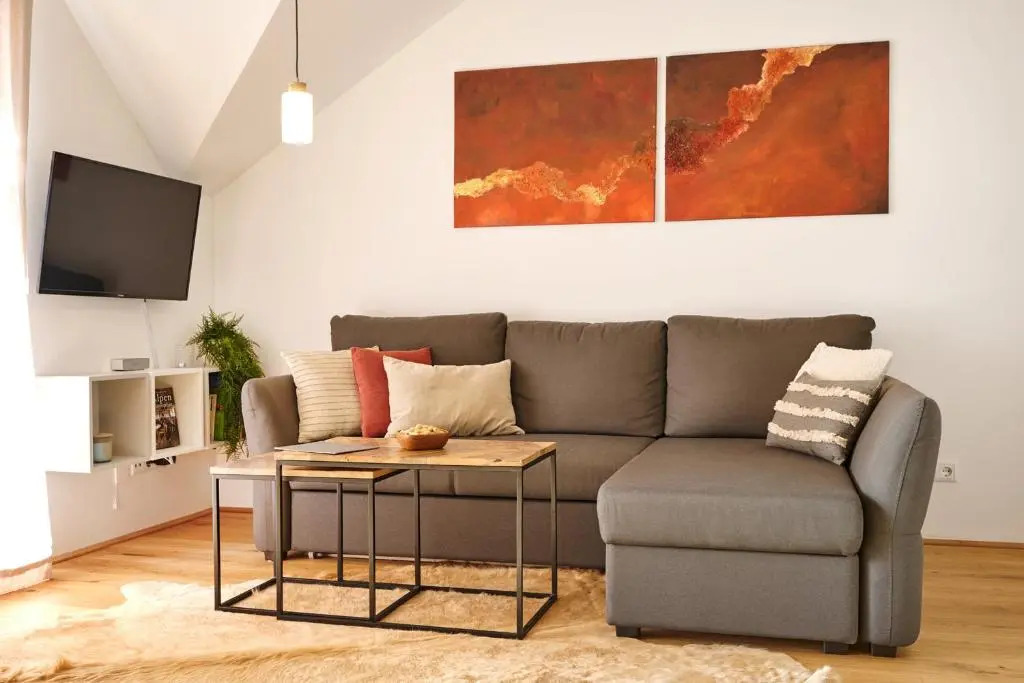 die Tauplitz Lodges - Alm Lodge A11 by AA Holiday Homes