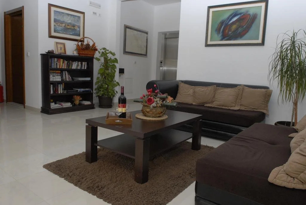 Apartments Butua