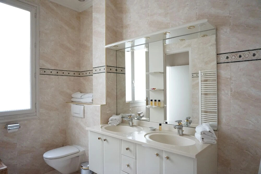 Place des Etats Unis-5 pièces-130 m² -Paris 16