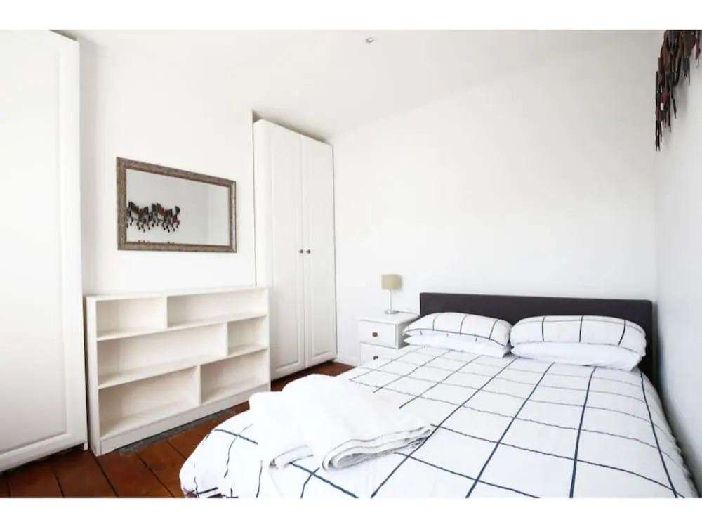 Modern, Chic 2BR Townhouse in Central Oxford