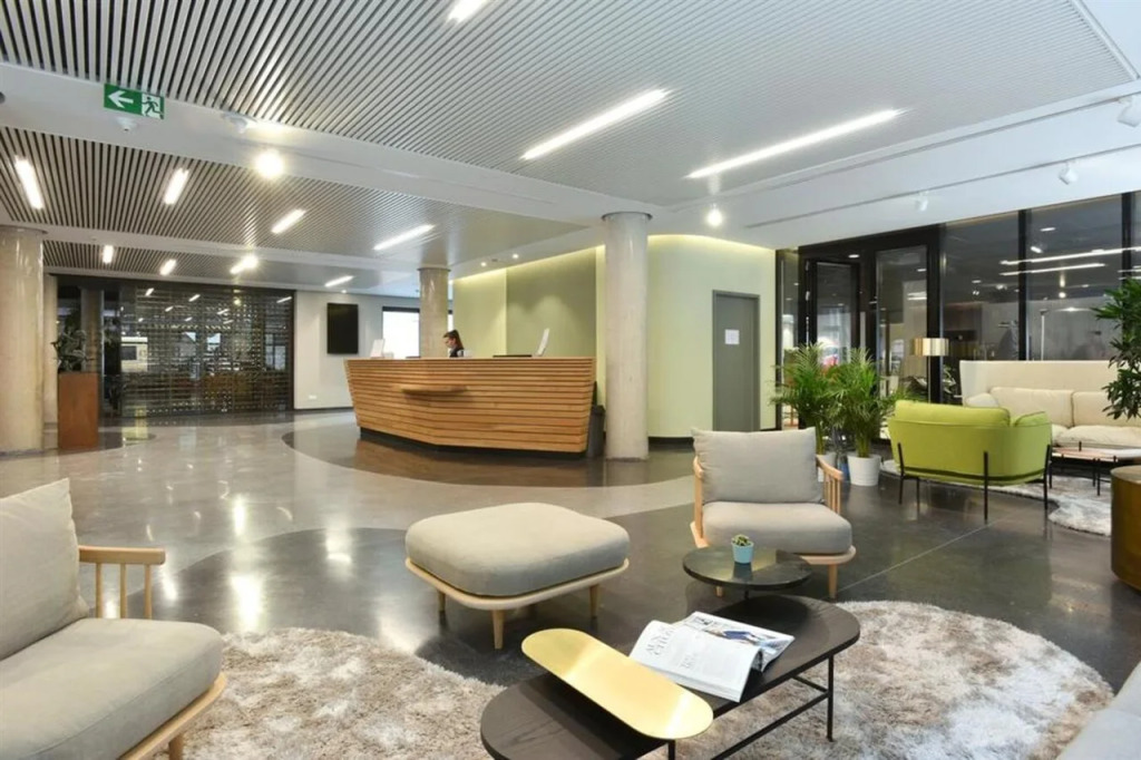 Martins Louvain-la-Neuve
