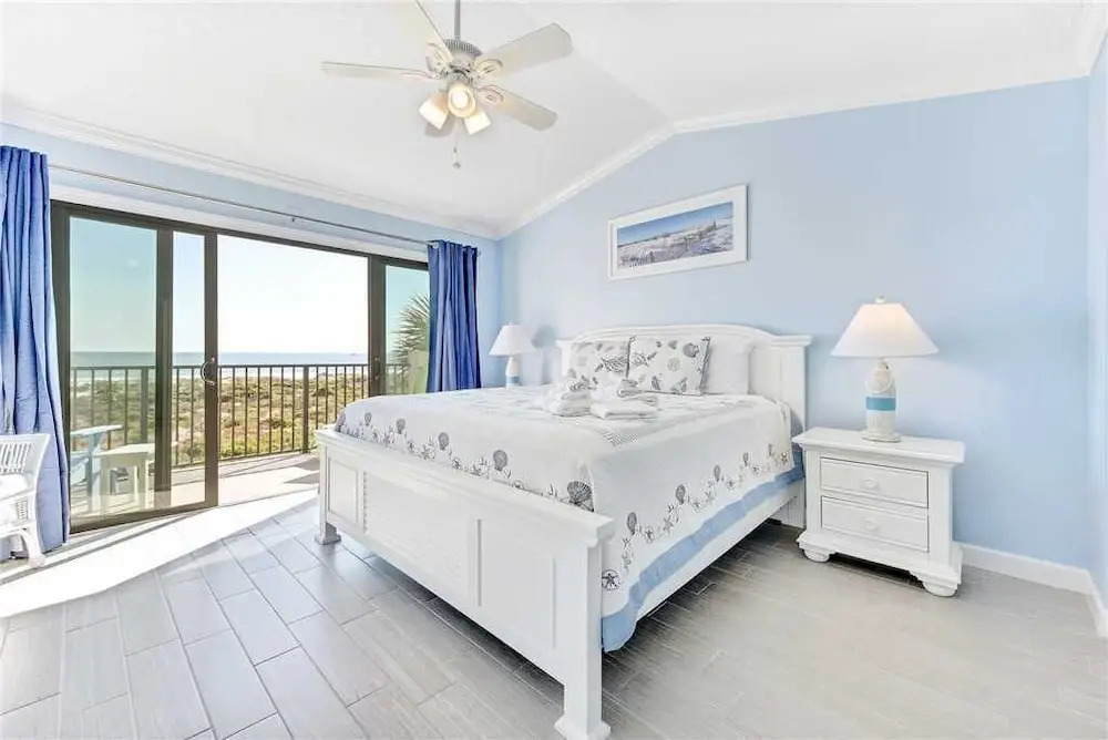 Sea Place Paradise, 2 Bedroom, Oceanfront, End Unit, Sleeps 6, 2 Balconies