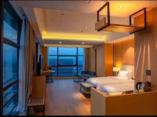 Fengnian Hotel Shenzhen Pingshan High-speed Railway Station (Baolong Subway Station Branch)