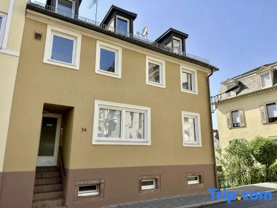 Kamus Apartment #4