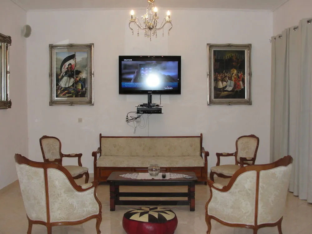 Hotel Defkalion