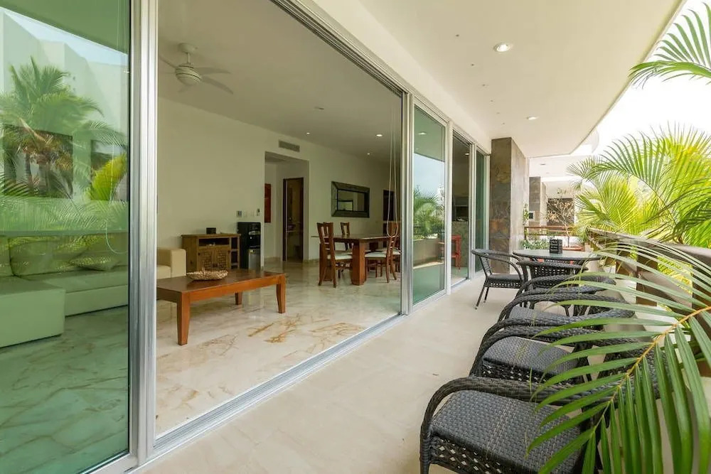 Casa del Mar 103 by CocoBR