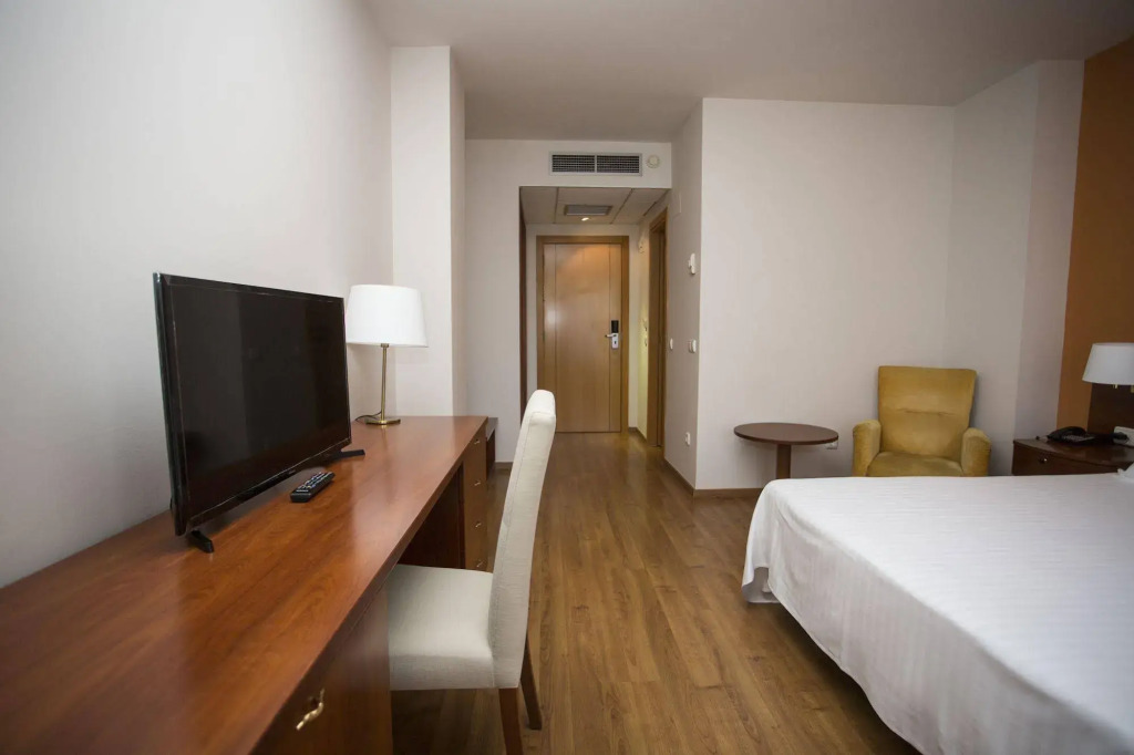Sercotel Avenida Almería