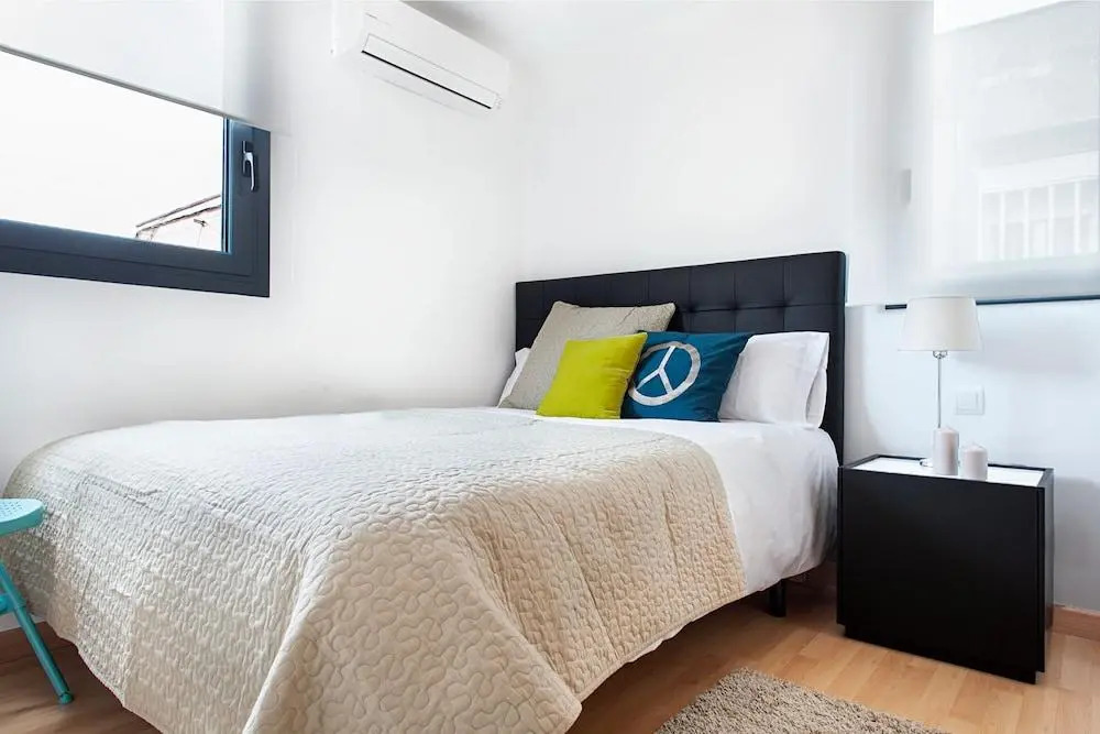 Rambla Paris Attic Apartment