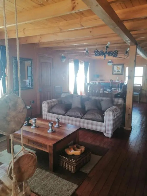 Casa Blanca House