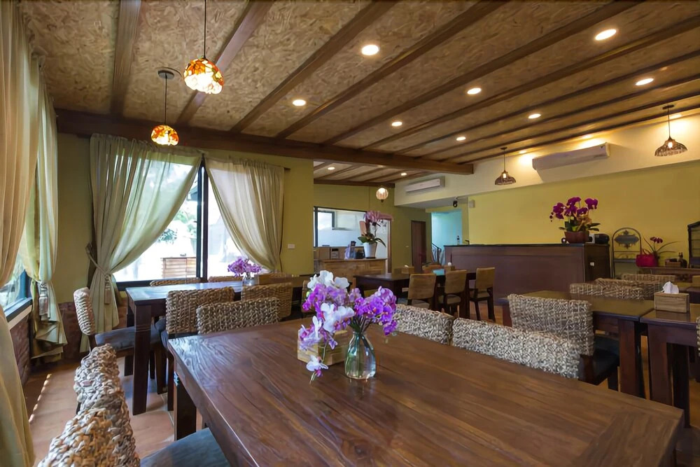 Bay Villa B&B