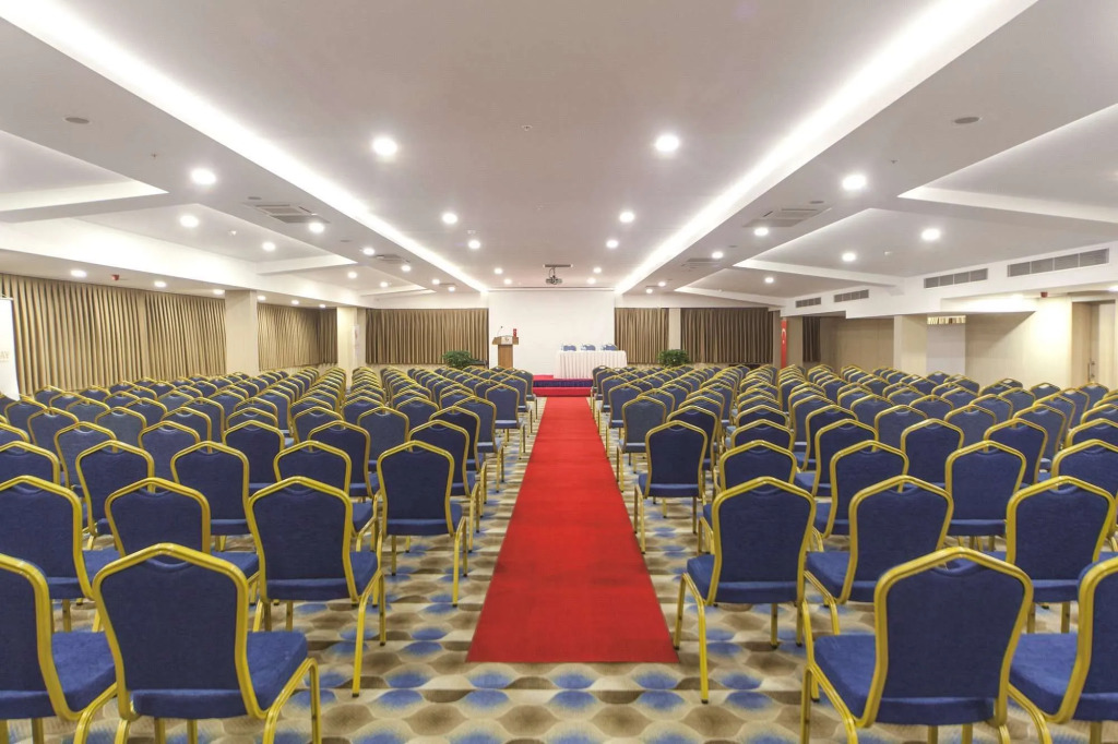 Hotel Golden Way Giyimkent