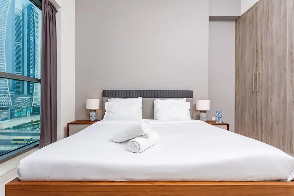 Spacious 2BR apartment with rooftop pool The Bay DT by 360 Vacation