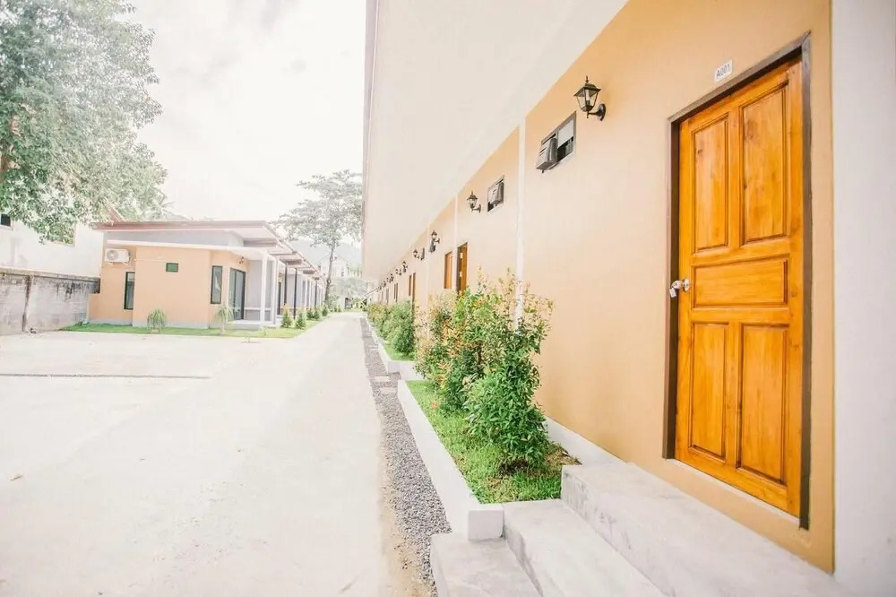 3 TIGERS Resort & Hostel
