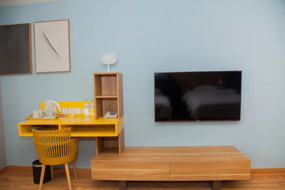 HANSAND CASA AI Service Apartment