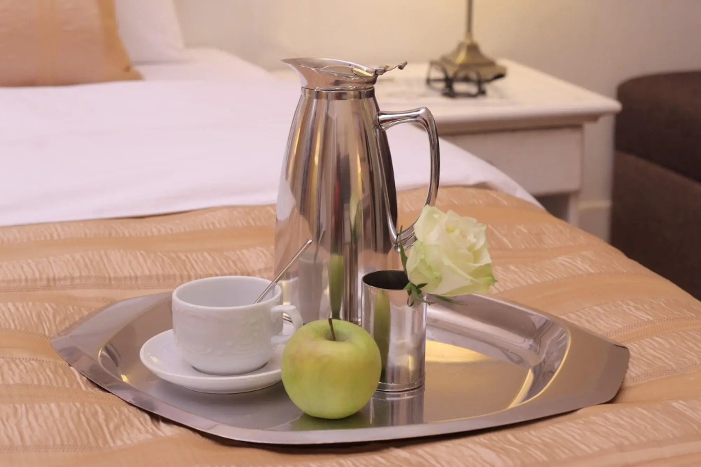 Booking Rooms