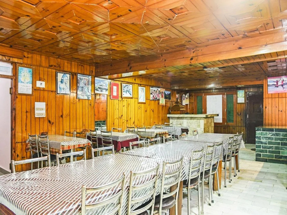 OYO Flagship 25050 Hotel Sukhsagar