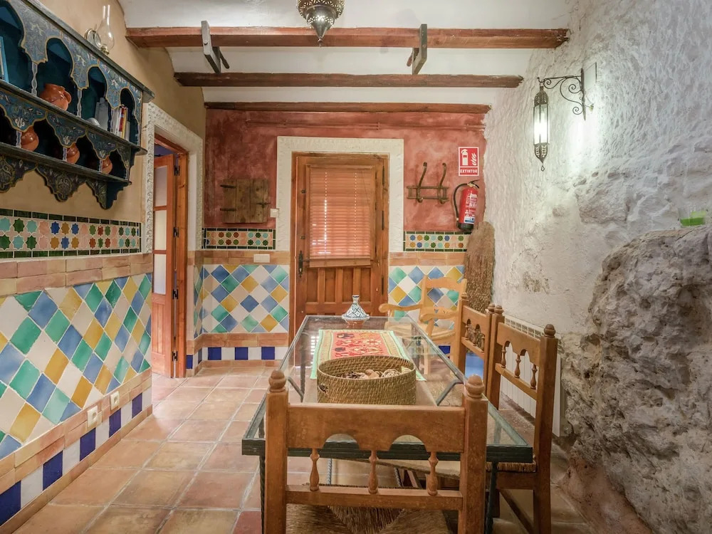 Country Cottage in Castile-La Mancha with pool and terrace