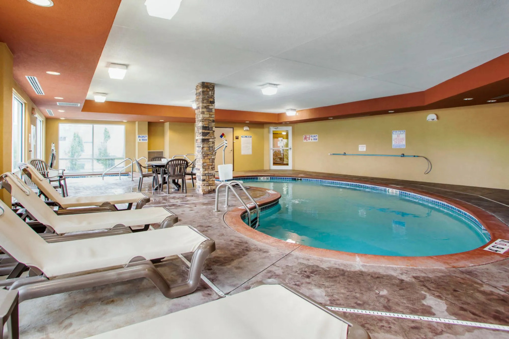 Suburban Studios Cedar Falls