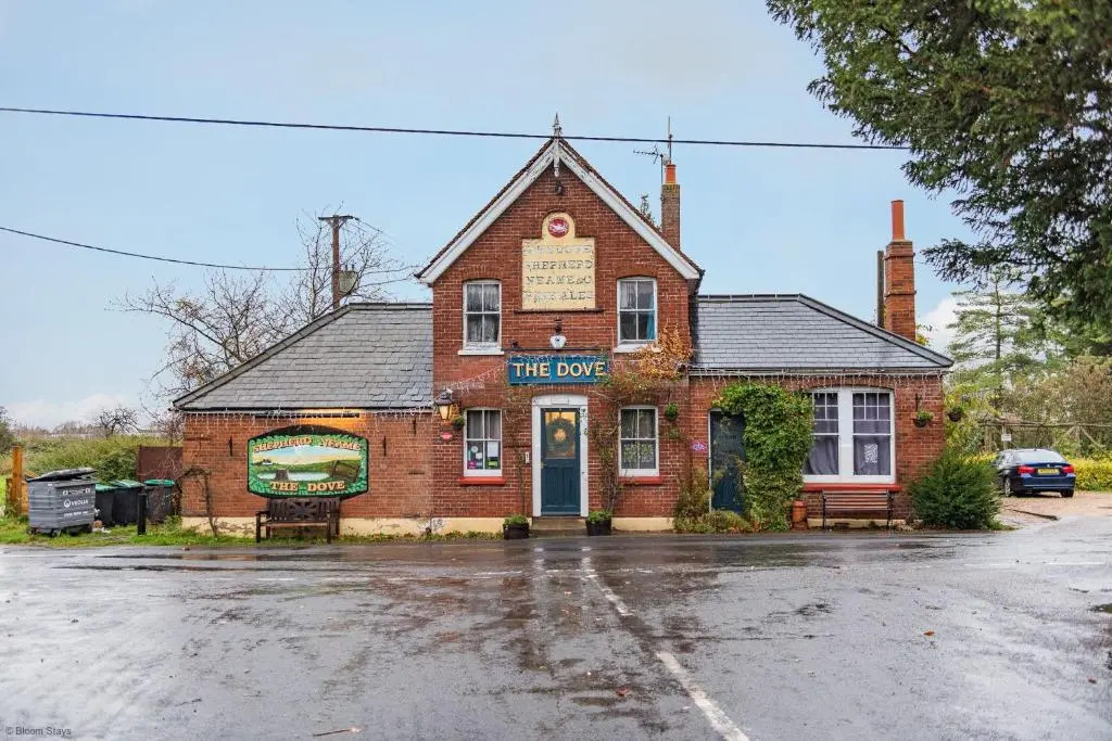 The Old Post Office by Bloom Stays